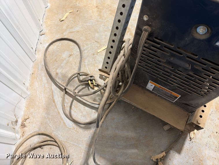 image for item FT6808 (2) Welders