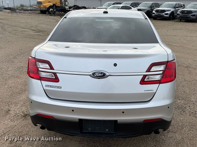 image for item FT6812 2017 Ford Taurus Police 
