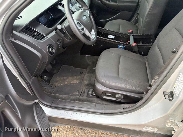image for item FT6812 2017 Ford Taurus Police 