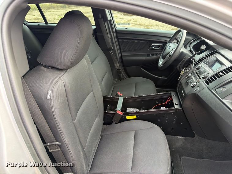 image for item FT6812 2017 Ford Taurus Police 