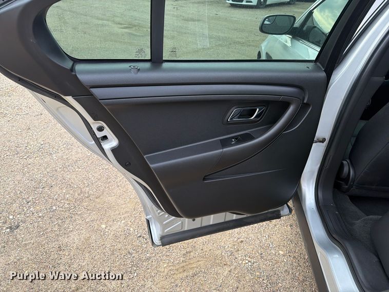 image for item FT6812 2017 Ford Taurus Police 