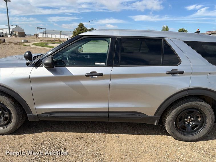 image for item FT6821 2021 Ford Explorer Police Interceptor SUV