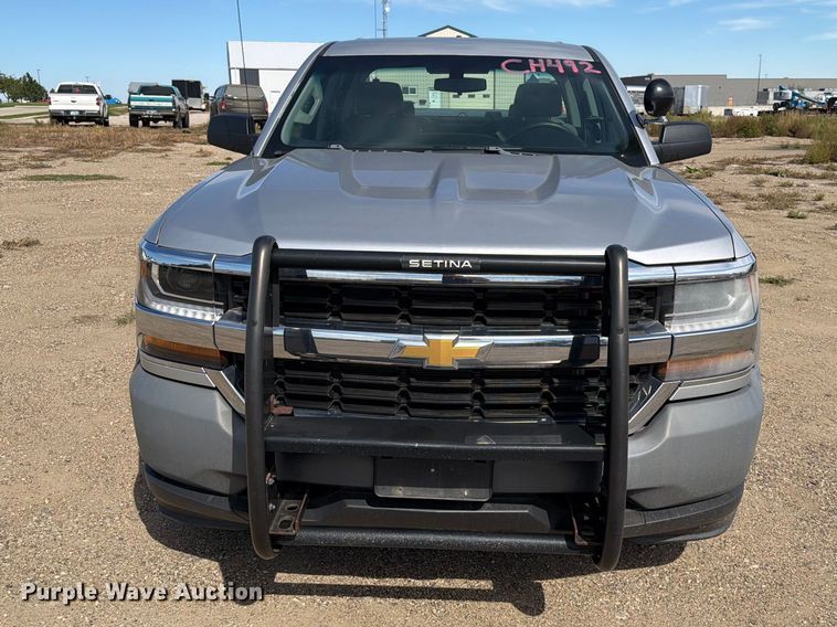 image for item FT6822 2016 Chevrolet Silverado 1500 Crew Cab pickup truck