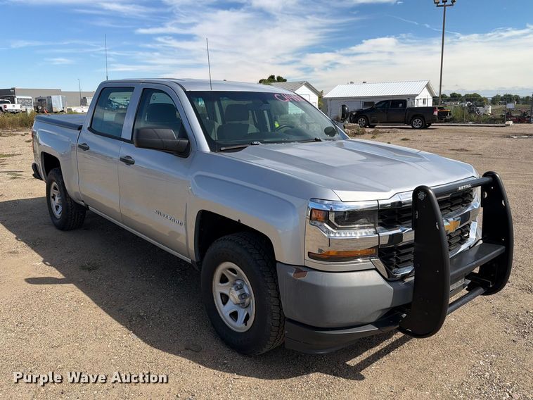 image for item FT6822 2016 Chevrolet Silverado 1500 Crew Cab pickup truck