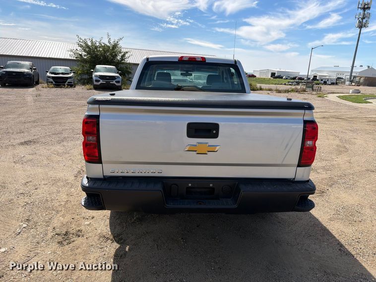 image for item FT6822 2016 Chevrolet Silverado 1500 Crew Cab pickup truck