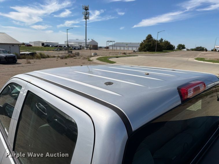 image for item FT6822 2016 Chevrolet Silverado 1500 Crew Cab pickup truck