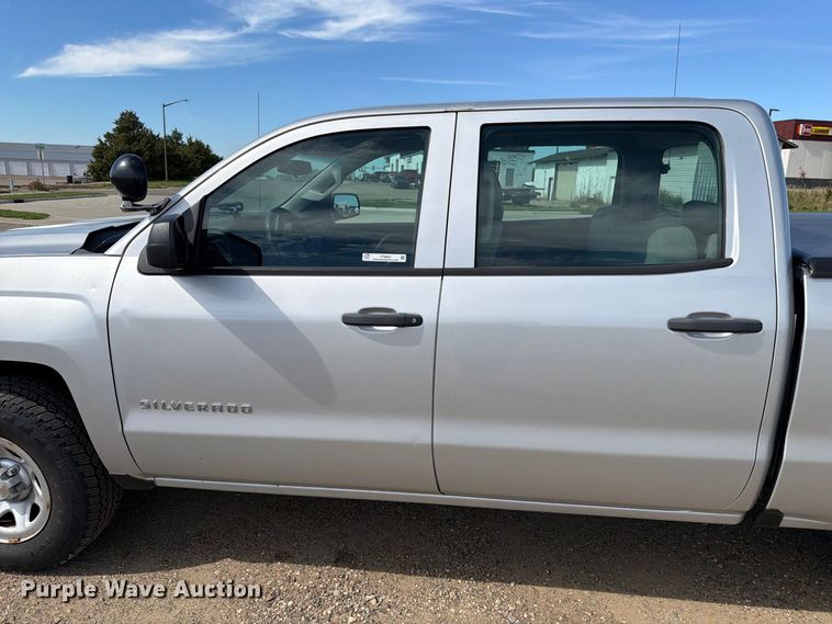 image for item FT6822 2016 Chevrolet Silverado 1500 Crew Cab pickup truck