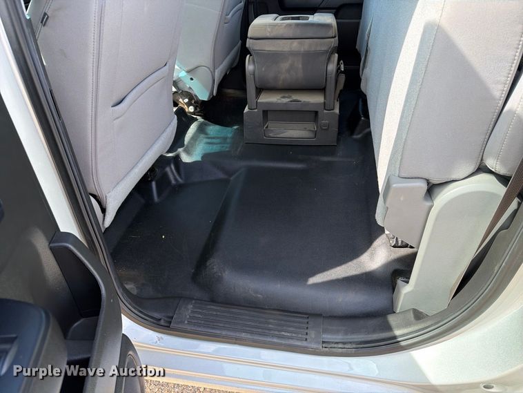image for item FT6822 2016 Chevrolet Silverado 1500 Crew Cab pickup truck