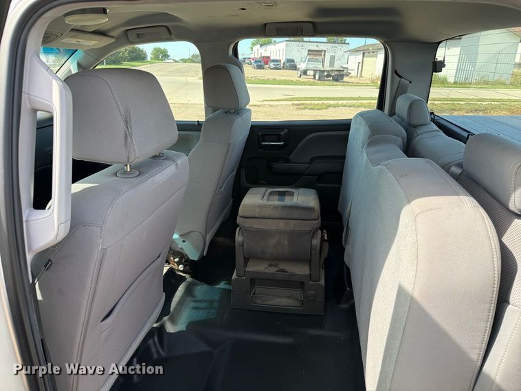 image for item FT6822 2016 Chevrolet Silverado 1500 Crew Cab pickup truck