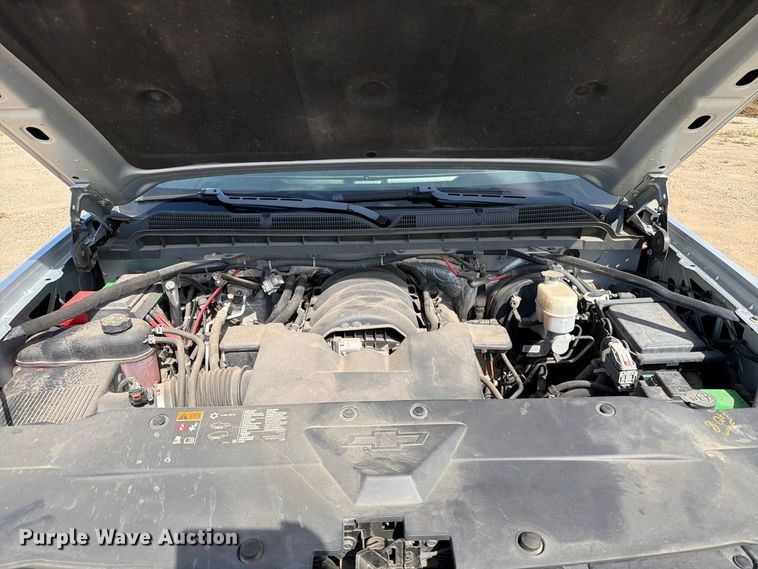 image for item FT6822 2016 Chevrolet Silverado 1500 Crew Cab pickup truck