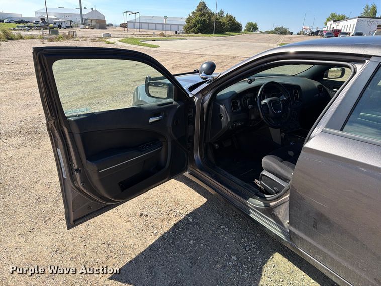 image for item FT6824 2017 Dodge Charger Police 