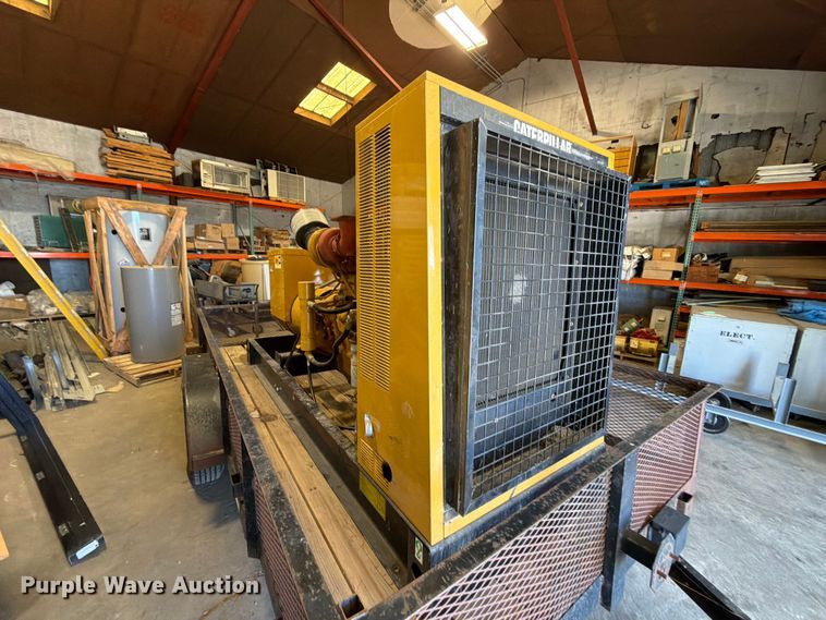 image for item FT6825 1995 Caterpillar SR4 B generator