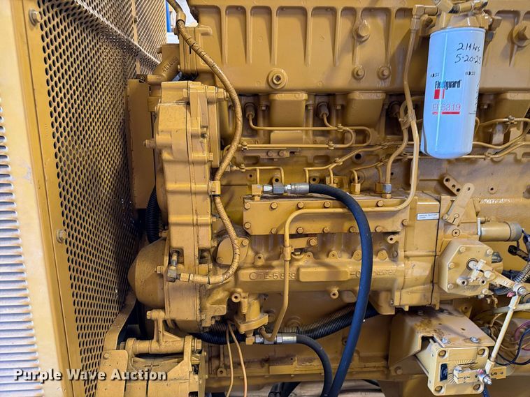 image for item FT6825 1995 Caterpillar SR4 B generator