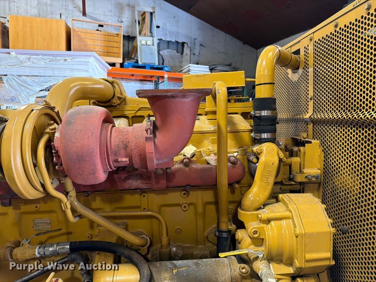 image for item FT6825 1995 Caterpillar SR4 B generator