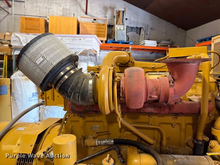 image for item FT6825 1995 Caterpillar SR4 B generator