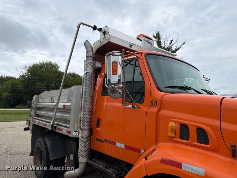 image for item FT7502 2002 Sterling L7500 dump truck
