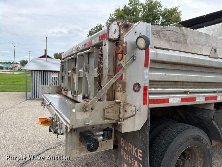 image for item FT7502 2002 Sterling L7500 dump truck