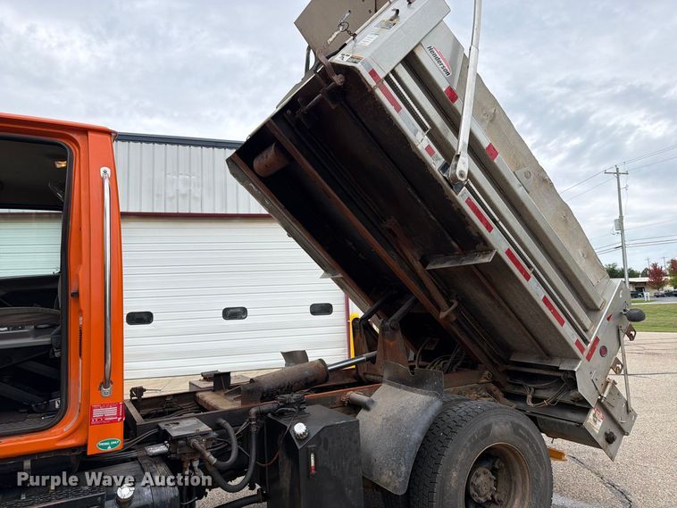image for item FT7502 2002 Sterling L7500 dump truck