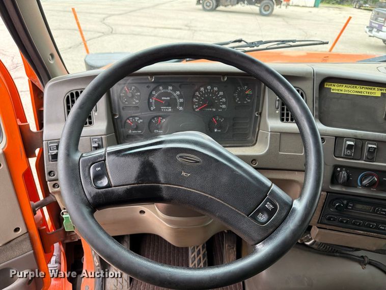 image for item FT7502 2002 Sterling L7500 dump truck