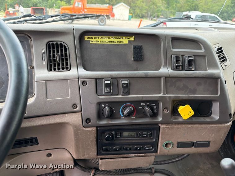 image for item FT7502 2002 Sterling L7500 dump truck