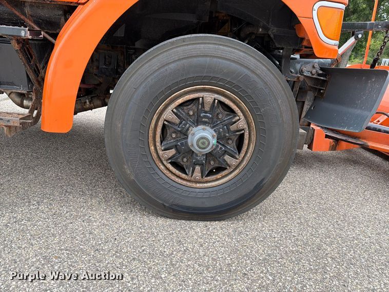 image for item FT7502 2002 Sterling L7500 dump truck