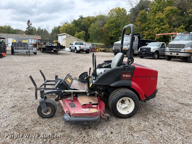 image for item FT7517 Toro Groundsmaster 7200 ZTR lawn mower