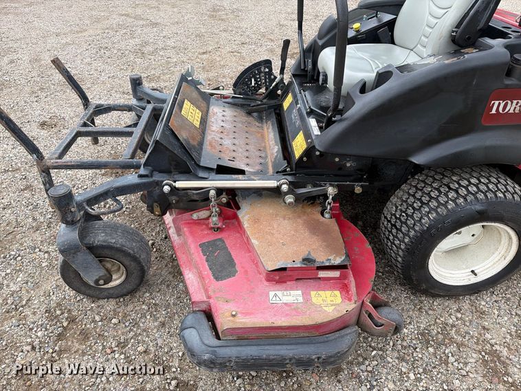 image for item FT7517 Toro Groundsmaster 7200 ZTR lawn mower