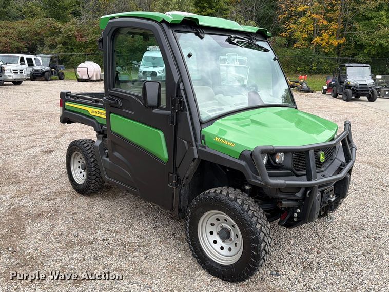 image for item FT7518 2021 John Deere 835R utility vehicle
