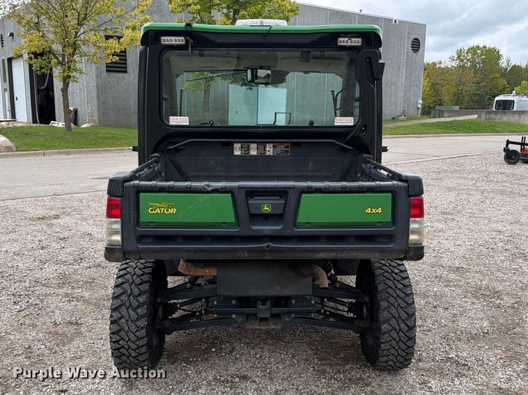image for item FT7518 2021 John Deere 835R utility vehicle