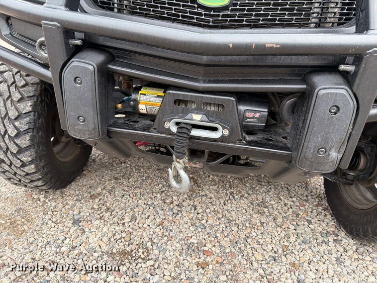 image for item FT7518 2021 John Deere 835R utility vehicle