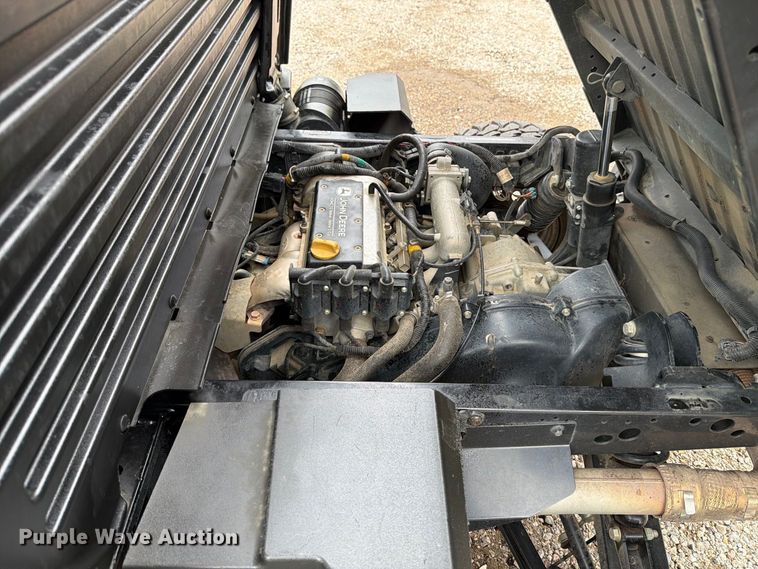 image for item FT7518 2021 John Deere 835R utility vehicle