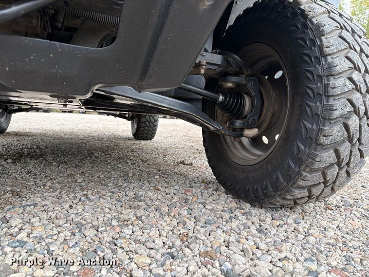 image for item FT7518 2021 John Deere 835R utility vehicle