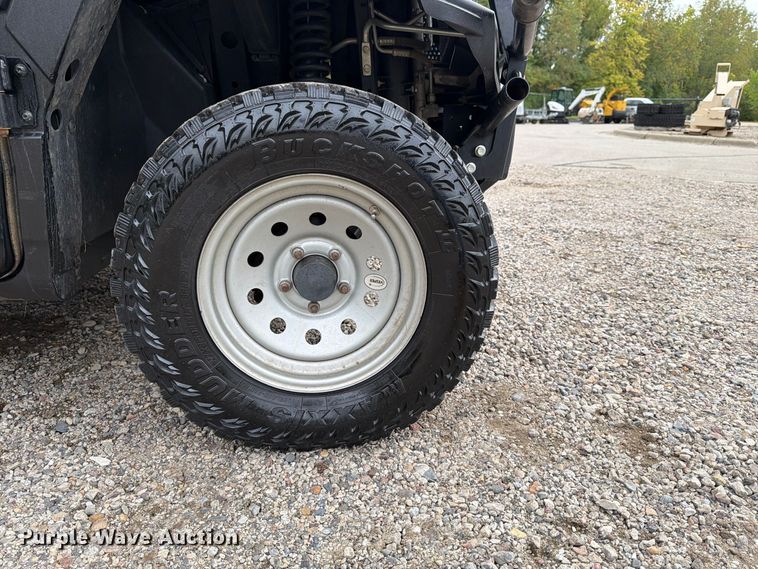 image for item FT7518 2021 John Deere 835R utility vehicle