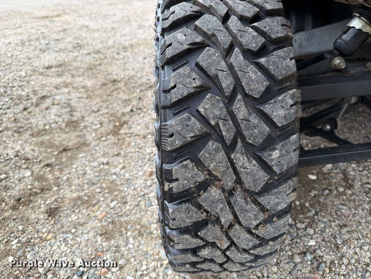 image for item FT7518 2021 John Deere 835R utility vehicle