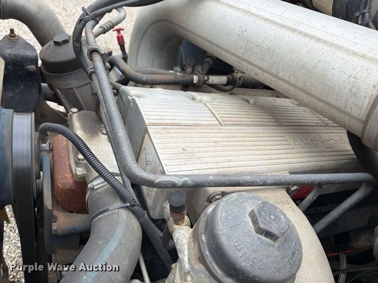 image for item FT7520 2004 Sterling Truck L9500 Series dump truck