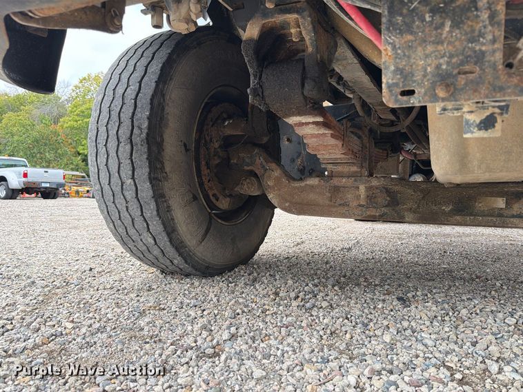 image for item FT7520 2004 Sterling Truck L9500 Series dump truck