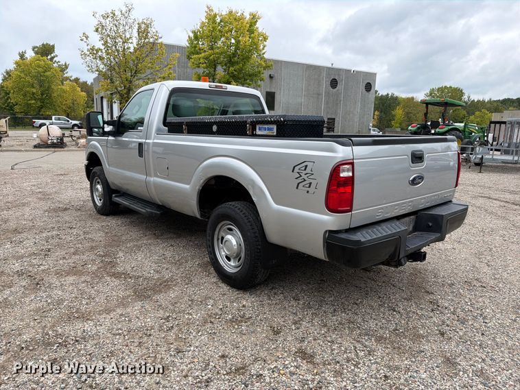 image for item FT7521 2015 Ford F250 Super Duty pickup truck