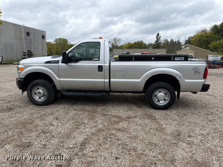 image for item FT7521 2015 Ford F250 Super Duty pickup truck