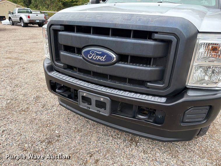 image for item FT7521 2015 Ford F250 Super Duty pickup truck