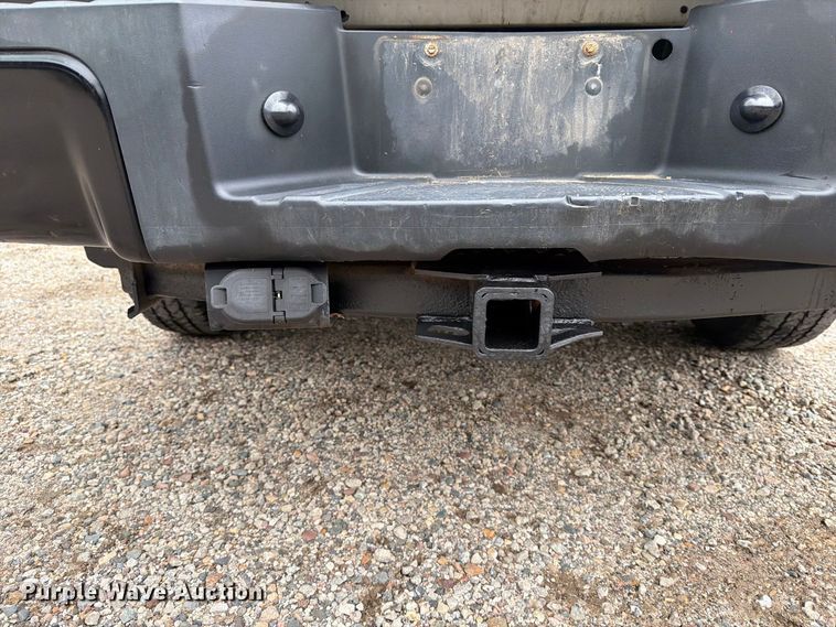 image for item FT7521 2015 Ford F250 Super Duty pickup truck