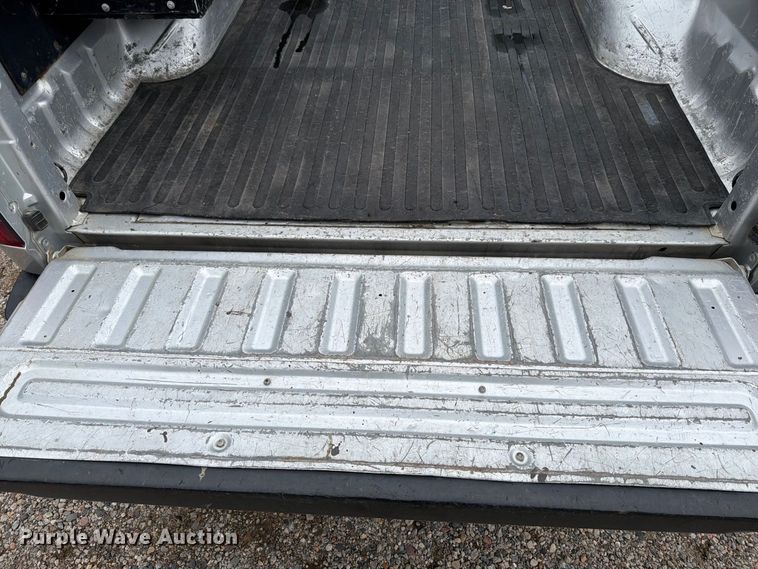 image for item FT7521 2015 Ford F250 Super Duty pickup truck