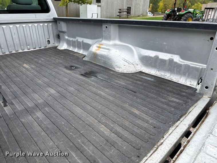 image for item FT7521 2015 Ford F250 Super Duty pickup truck