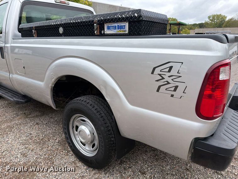 image for item FT7521 2015 Ford F250 Super Duty pickup truck