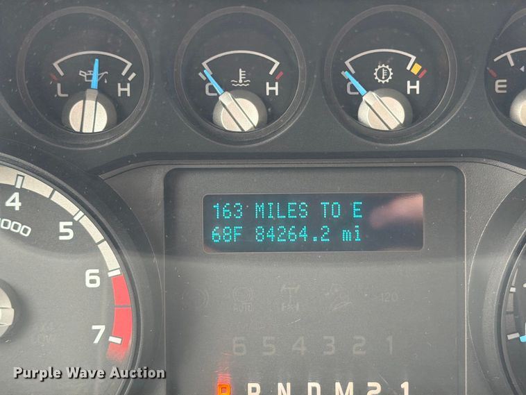 image for item FT7521 2015 Ford F250 Super Duty pickup truck
