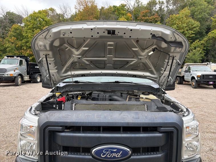image for item FT7521 2015 Ford F250 Super Duty pickup truck