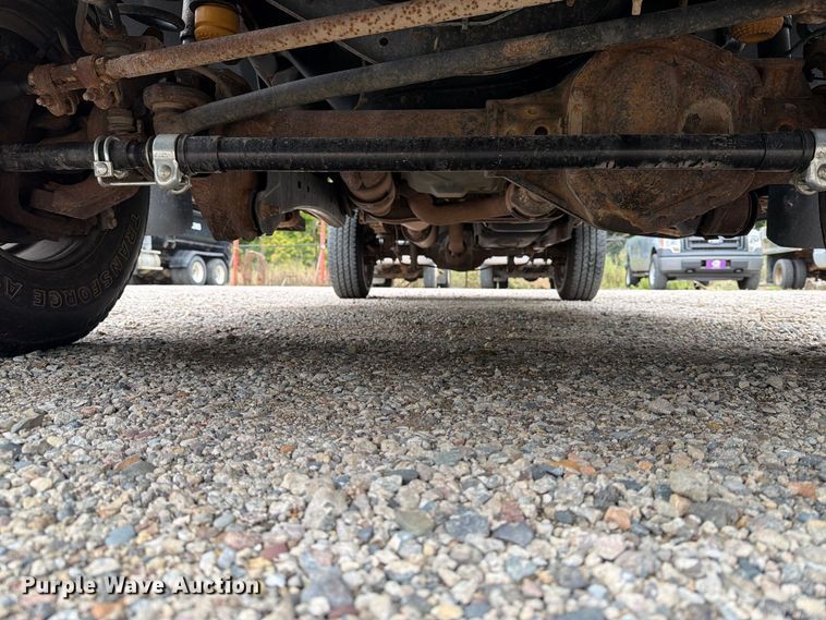 image for item FT7521 2015 Ford F250 Super Duty pickup truck