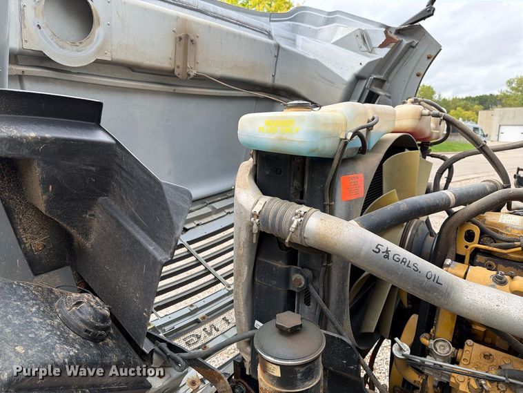image for item FT7522 2004 Sterling Truck L8500 Series dump truck