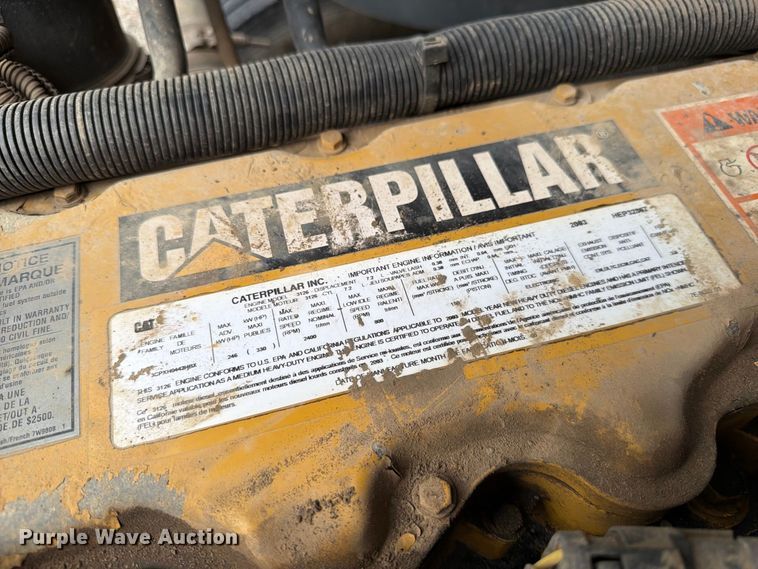 image for item FT7522 2004 Sterling Truck L8500 Series dump truck