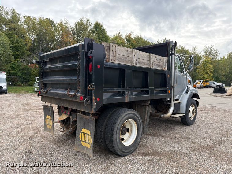 image for item FT7523 2004 Sterling Truck L8500 Series dump truck