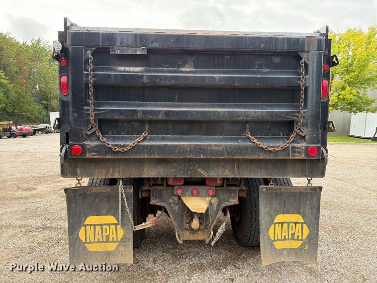 image for item FT7523 2004 Sterling Truck L8500 Series dump truck